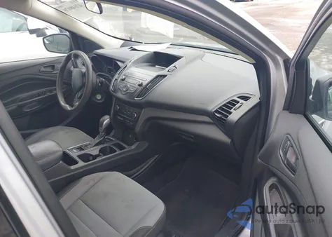 2019 Ford Escape S из США, поврежденный, VIN 1FMCU0F75KVB23659